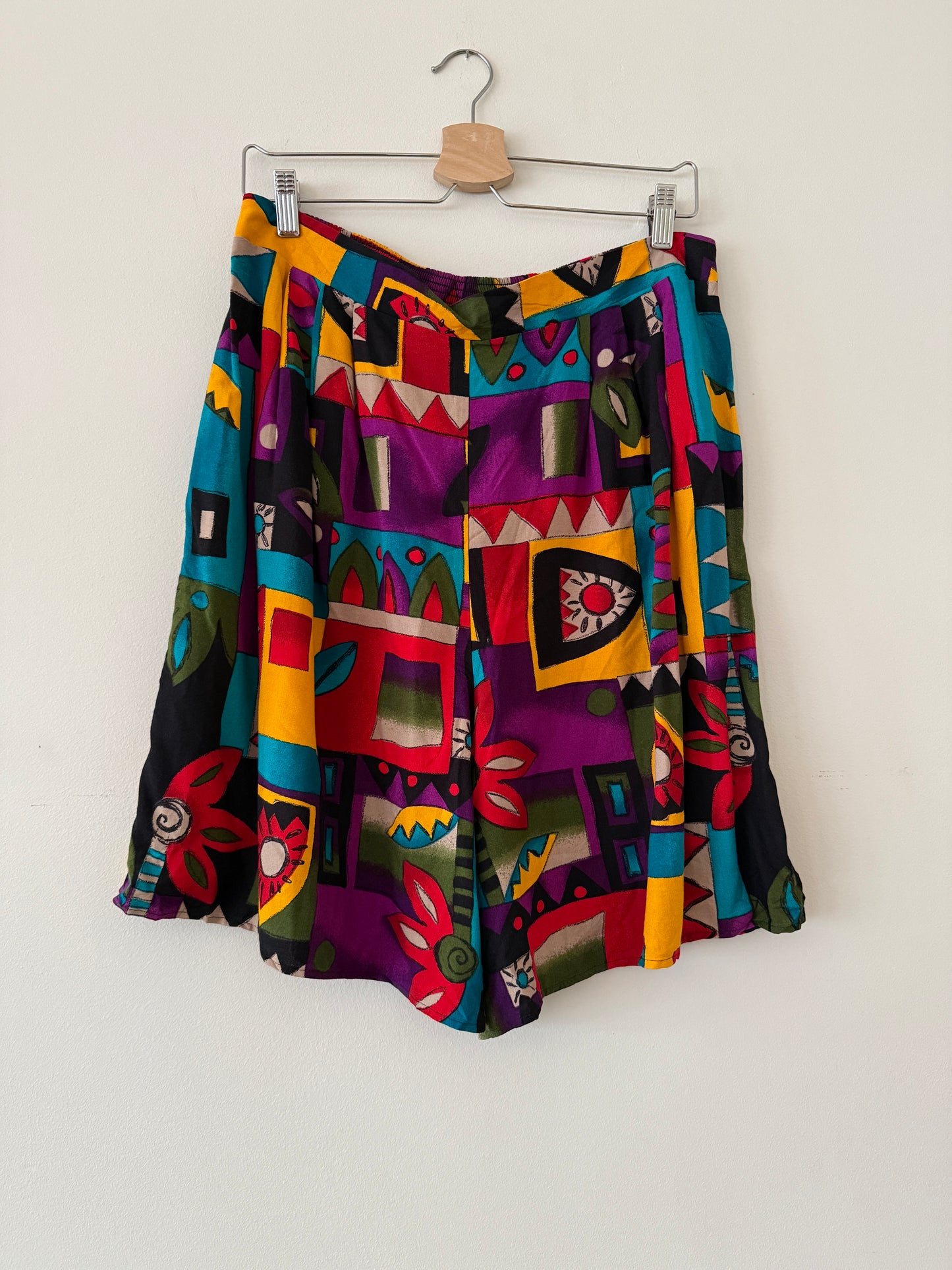 Vintage colourful shorts
