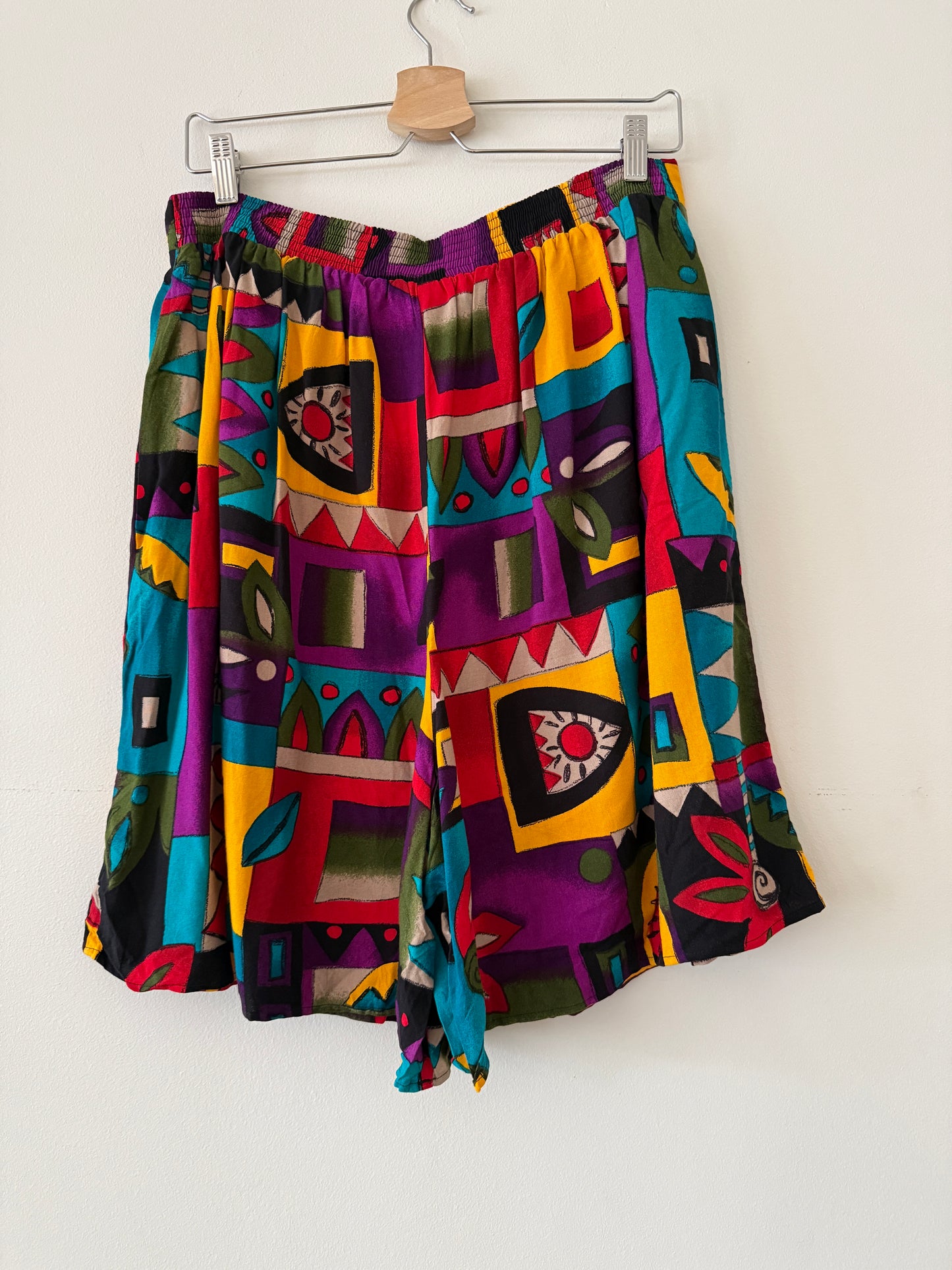 Vintage colourful shorts