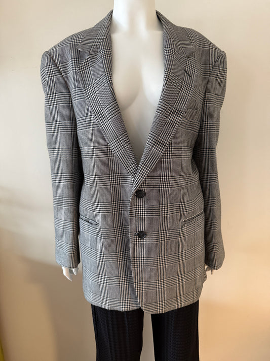 Oversized houndstooth checkered vintage blazer