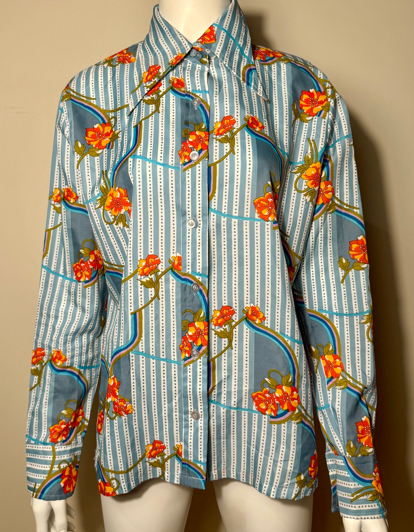 1970s Vintage Floral Blouse