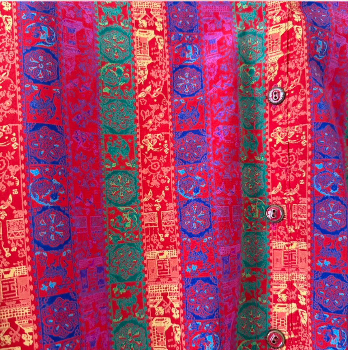 Vintage light weight sweater