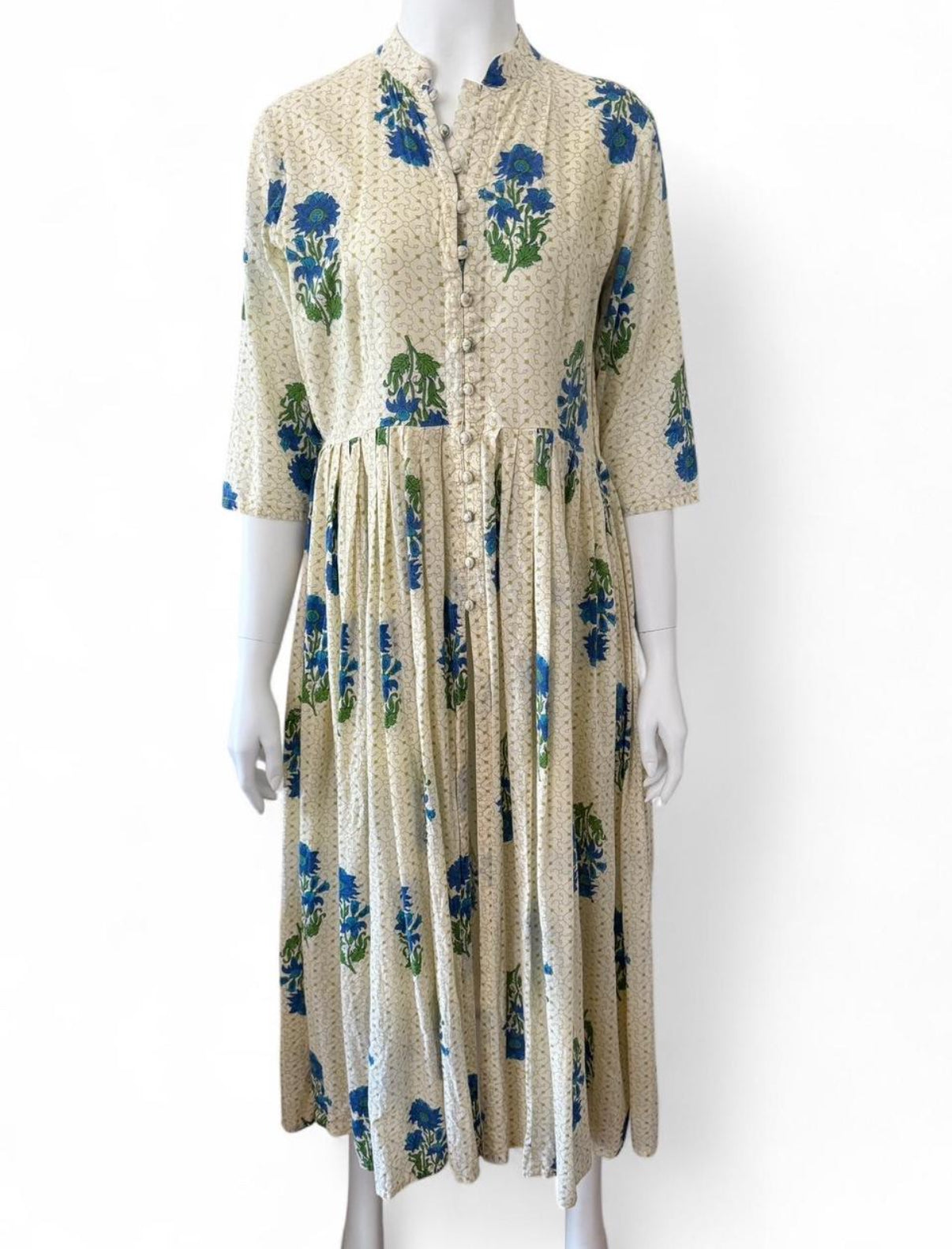 Vintage floral maxi dress